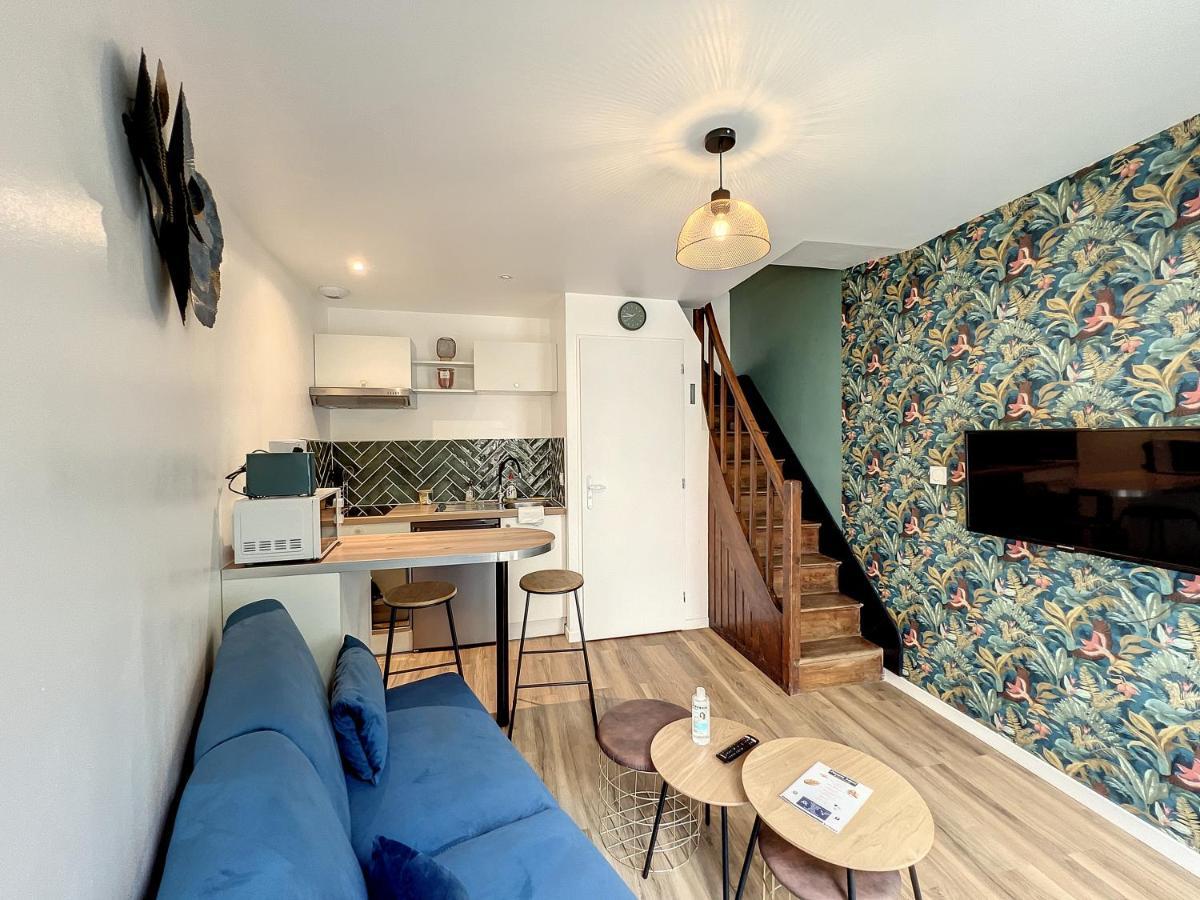 Апартаменты • Cosyhouse By Janna • Terrasse - Wifi Шательро Экстерьер фото